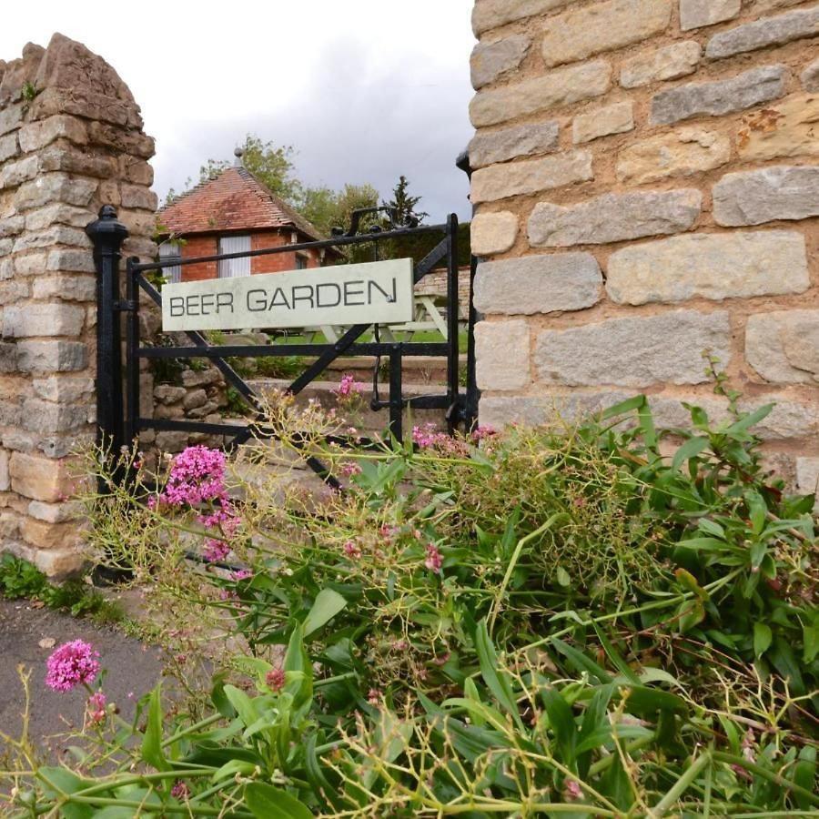 Hotel The White Horse, Empingham Oakham Exteriér fotografie